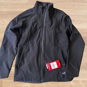 The North Face Women’s Black Stretch Soft Shell Jacket